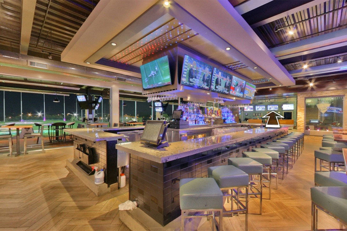 Top Golf gallery image 1
