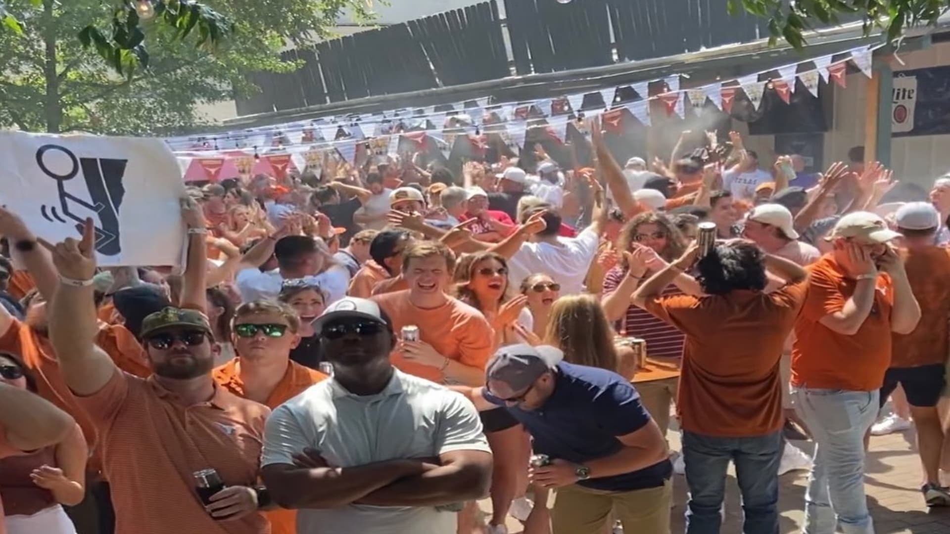 Best Sports Bars in Austin