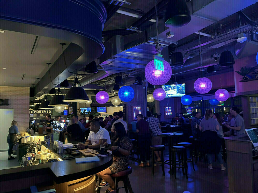 Electric Shuffle gallery image 2